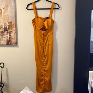 PrettyLittleThing Yellow Gold Sweetheart Bodycon Midi